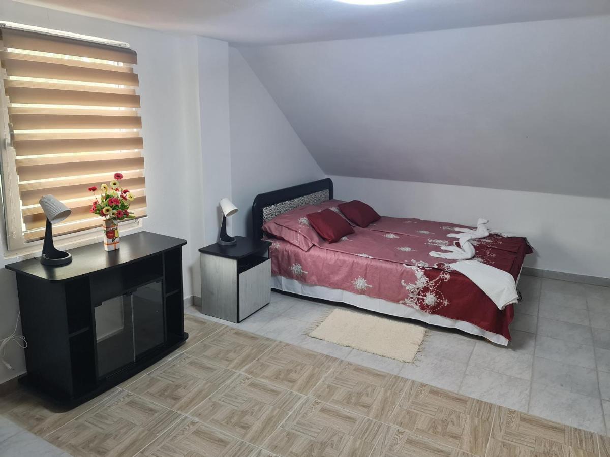 Hobby Vendeghaz Daire Kiskunmajsa Dış mekan fotoğraf