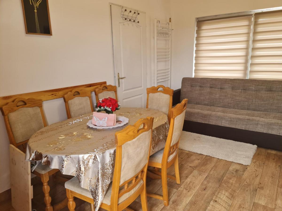 Hobby Vendeghaz Daire Kiskunmajsa Dış mekan fotoğraf